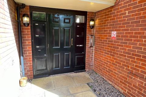 2 bedroom flat for sale, Langmere Close Barnsley