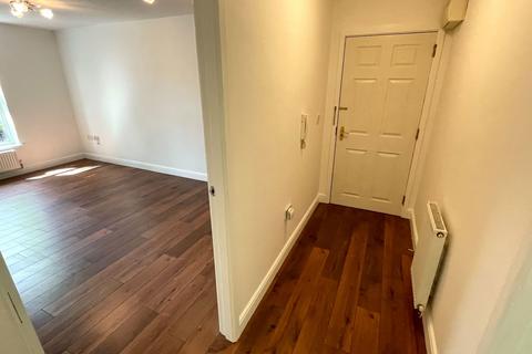 2 bedroom flat for sale, Langmere Close Barnsley