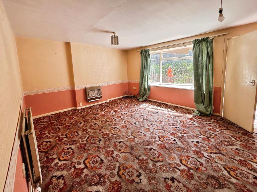 End terrace 3 bedroom