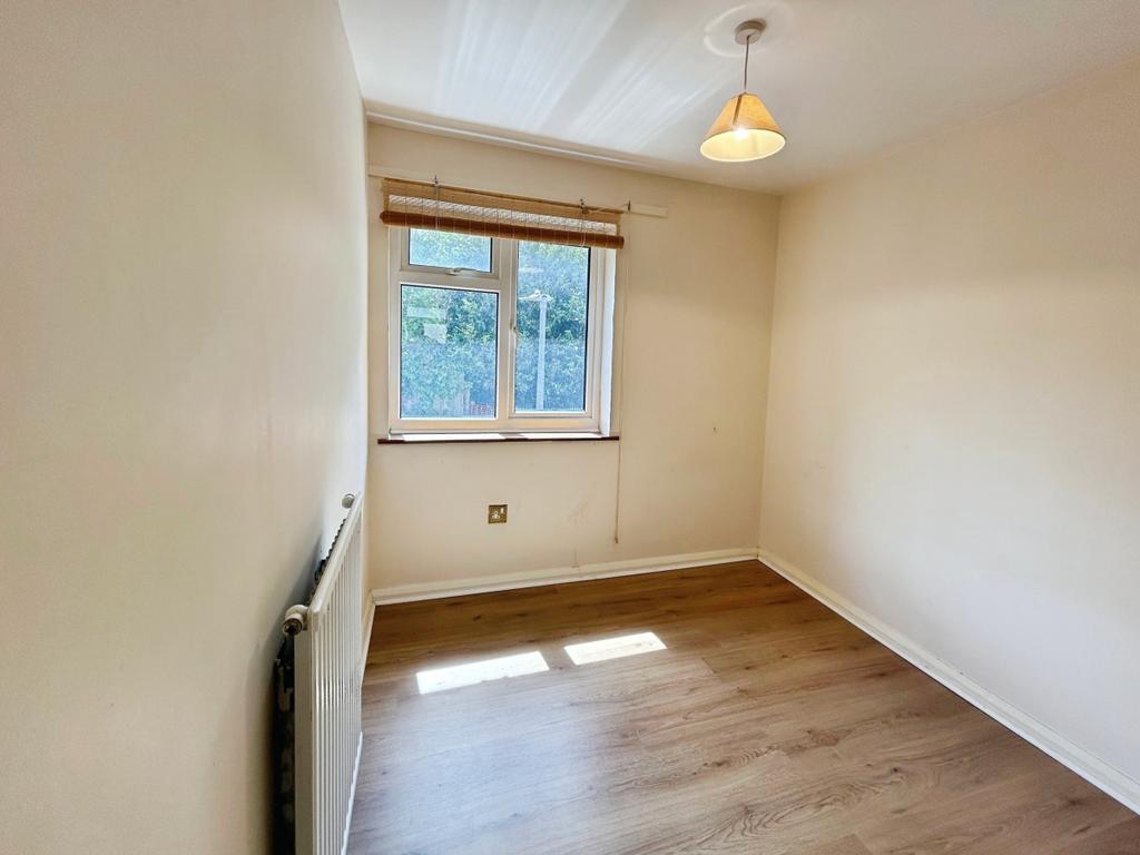 End terrace 3 bedroom