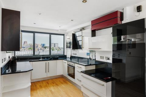 2 bedroom penthouse for sale, Tichborne Street, North Laine, Brighton