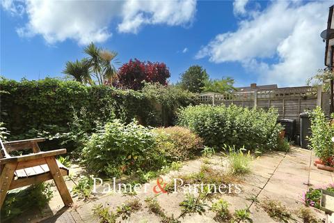 52 High View Road, Ipswich, IP1 5HW