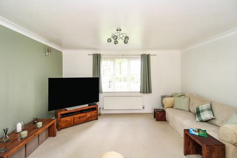 3 bedroom detached house for sale, Ifield Green, Ifield, Crawley, West Sussex. RH11 0LZ
