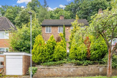 4 bedroom house to rent, Ullswater Crescent, London, SW15