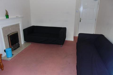 6 bedroom semi-detached house for sale, Dragon Road, Hatfield