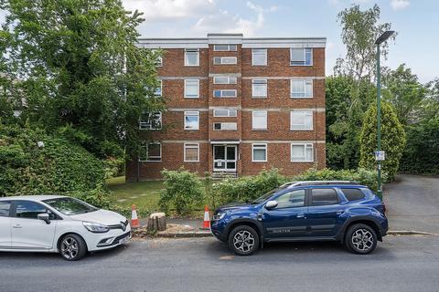 1 bedroom apartment for sale, Egmont Road, Sutton