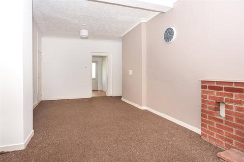 2 bedroom end of terrace house for sale, Victoria Street, Caernarfon, Gwynedd, LL55