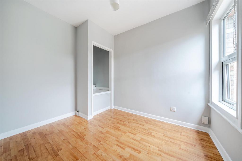 Bedroom 2 h.jpg