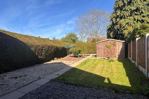 undefined, Oaktree Close, Moreton Morrell