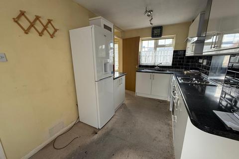 2 bedroom end of terrace house for sale, 12 Bramley Close, Baldock, Hertfordshire SG7 5DF