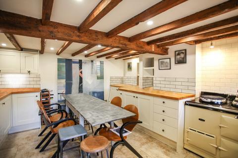 3 bedroom terraced house for sale, High Street, Blockley, Moreton-in-Marsh, Gloucestershire. GL56 9EX