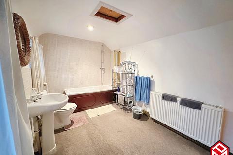 172 Bridgend Road, Aberkenfig, Bridgend, CF32 9AD
