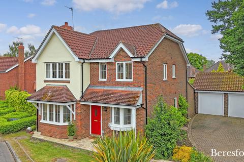 Lodge Close, Hutton, CM13