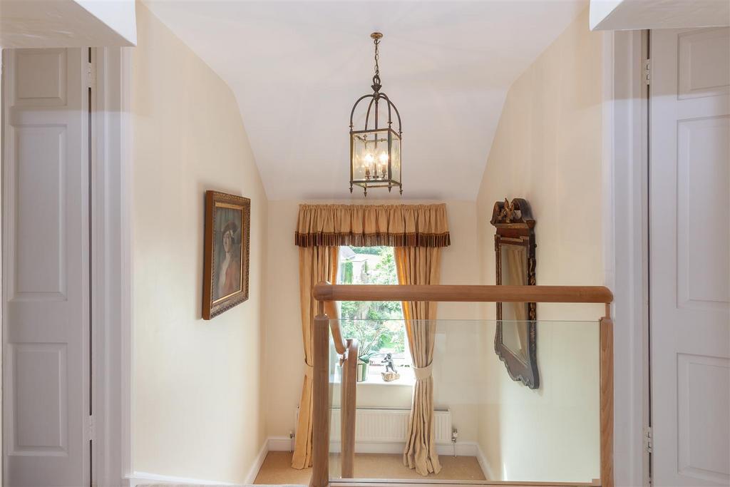 First Floor Landing 2.jpg