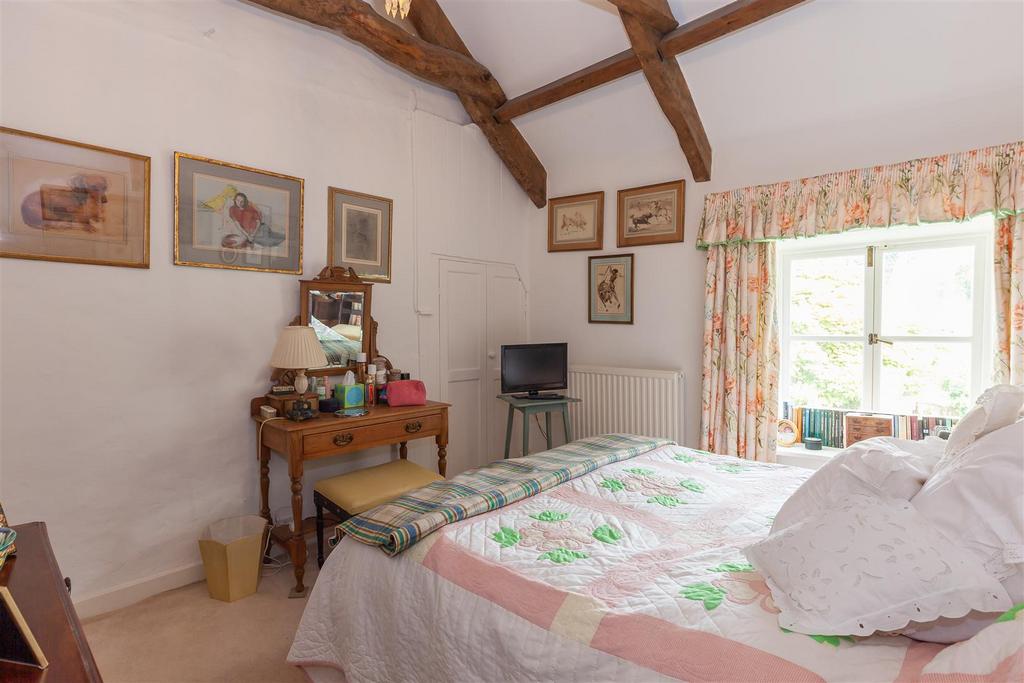 Master Bedroom 2.jpg