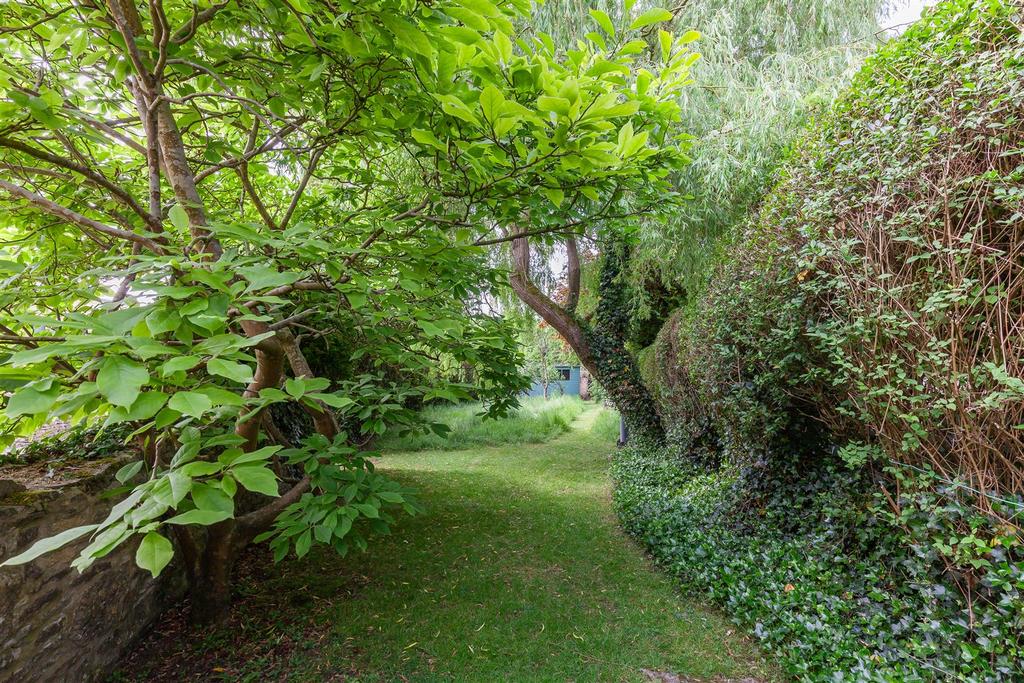 Garden 1.jpg
