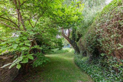 undefined, The Green, Leafield