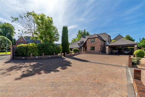 5 bedroom detached house for sale, Ruperra Close, Old St. Mellons, Cardiff, CF3