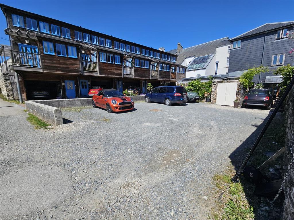 Car Park.jpg