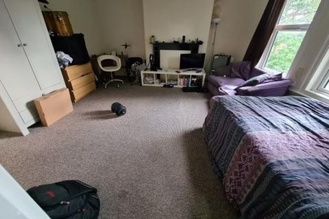 1 bedroom flat to rent, Clarendon Road, Leeds LS2