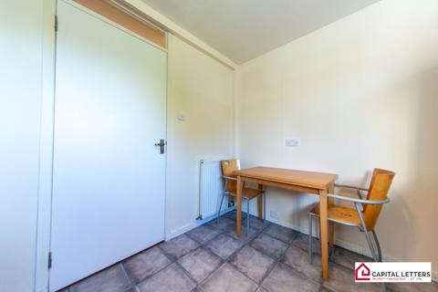 undefined, Auchinyell Terrace, Aberdeen AB10