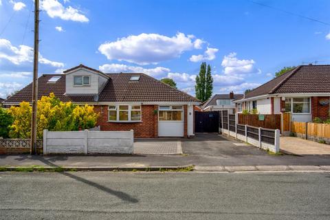 3 bedroom semi-detached bungalow for sale, Lulworth Drive, Wigan WN2