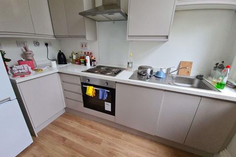 1 bedroom flat to rent, Moorland Road, Leeds LS6