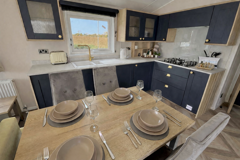 2 bedroom static caravan for sale, Two Bed Willerby Gainsborough (38x12) St Agnes Holiday Park, Perranporth TR4