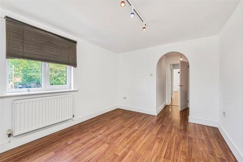 2 bedroom flat for sale, Samuel Close, London SE14