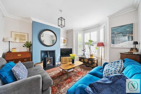 186 Oval Road, Croydon, CR0 6BN