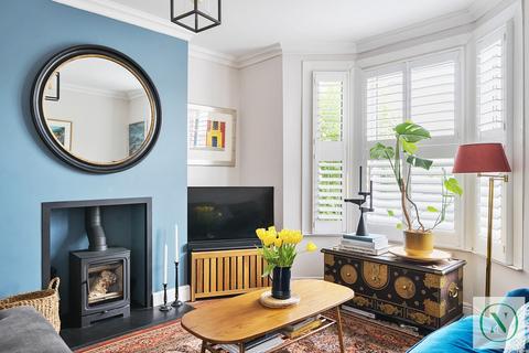 186 Oval Road, Croydon, CR0 6BN