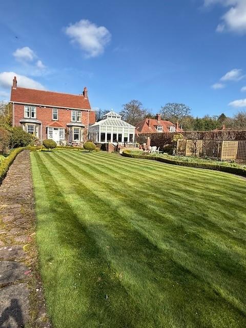 West park garden 2.jpg