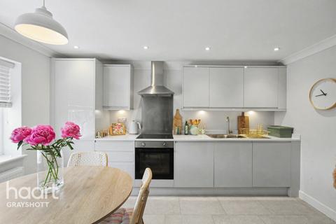 undefined, Hepplewhite Place, Hindhead