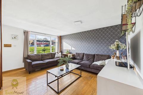 2 bedroom terraced house for sale, The Spires, Strood, Rochester, ME2 2PZ