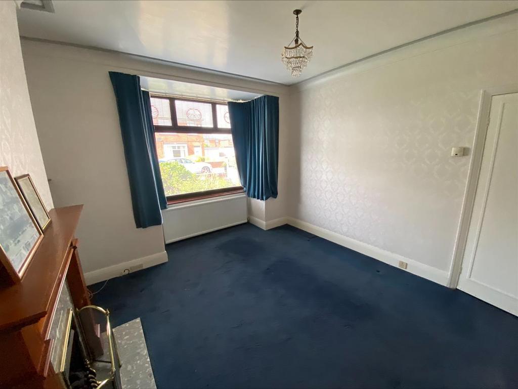 Bramleys Estate Agents - Trenton Road - Batley (10