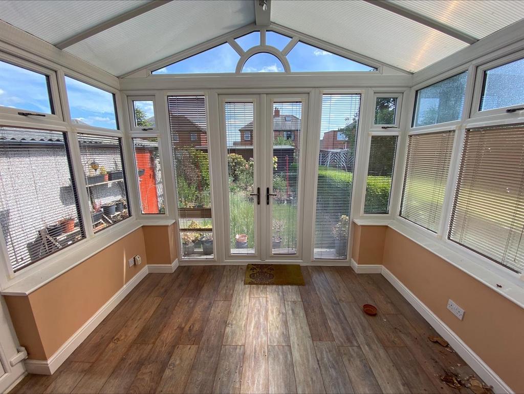 Bramleys Estate Agents - Trenton Road - Batley (8)