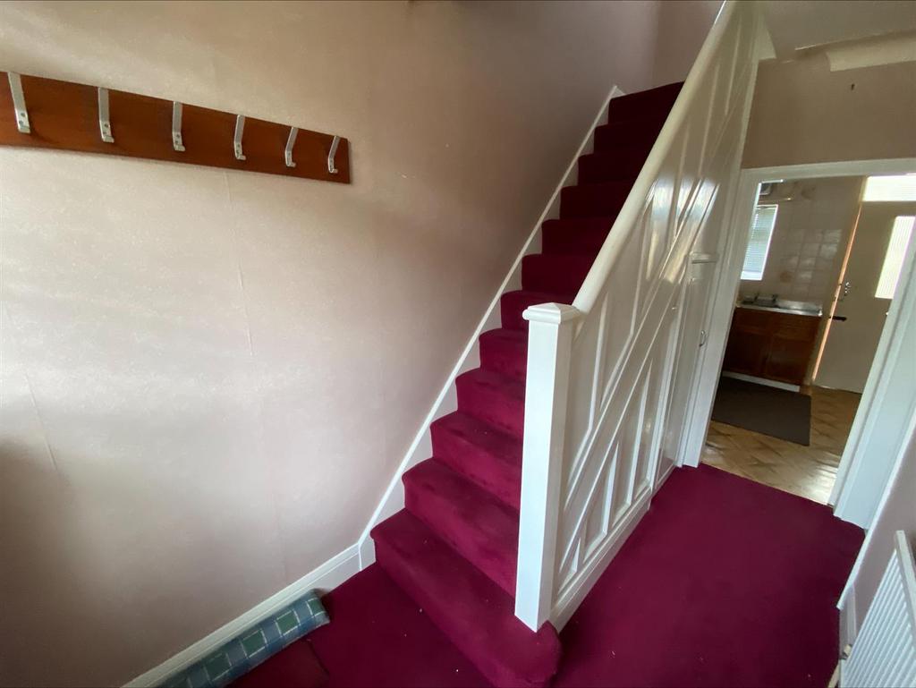 Bramleys Estate Agents - Trenton Road - Batley (13