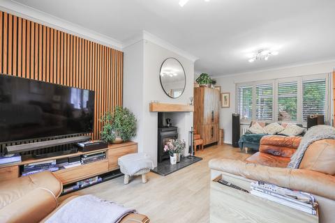 27 Caxton End, Bourn, Cambridge, CB23 2SS