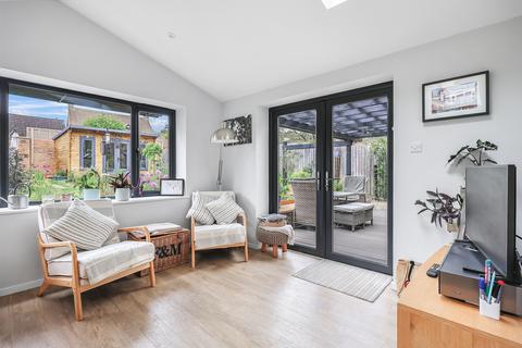 27 Caxton End, Bourn, Cambridge, CB23 2SS