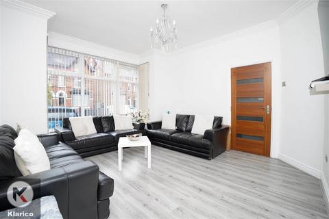 4 bedroom terraced house for sale, Willows Crescent, Birmingham B12