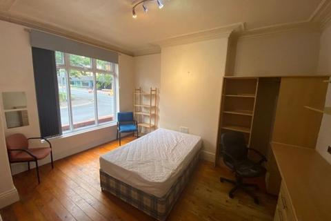 undefined, Blandford Gardens, Leeds LS2