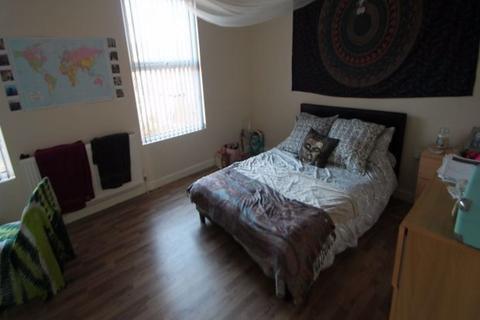 5 bedroom house to rent, Mayville Terrace, Leeds LS6