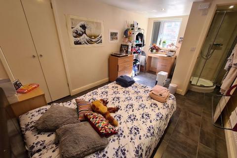 5 bedroom house to rent, Mayville Terrace, Leeds LS6
