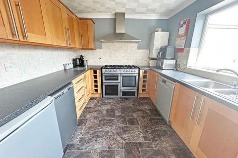 3 bedroom detached bungalow for sale, Hall Lane, Burgh Le Marsh, Skegness, Lincolnshire, PE24 5LX