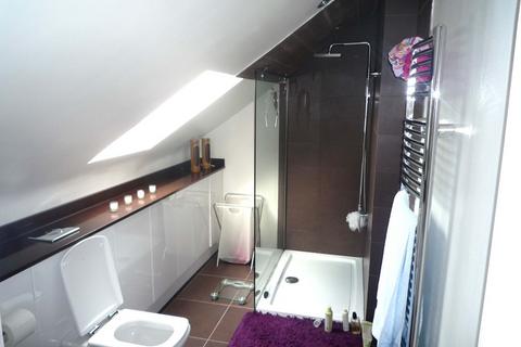 4 bedroom terraced house to rent, 270 Broomhill Road, Aberdeen, AB10 7LP