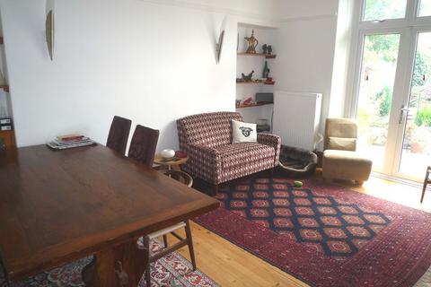 4 bedroom terraced house to rent, 270 Broomhill Road, Aberdeen, AB10 7LP