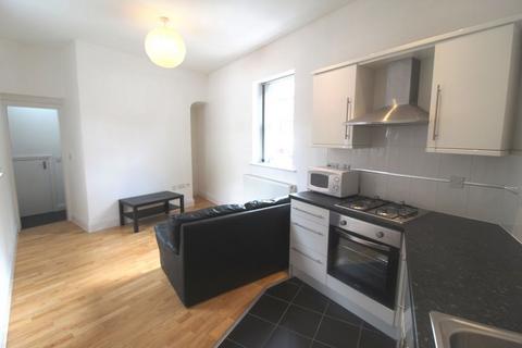 1 bedroom flat to rent, Mill Lane, Macclesfield