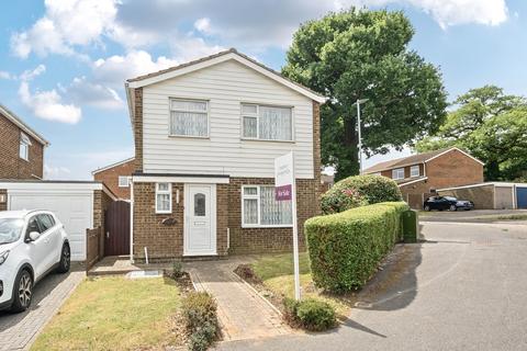 3 bedroom detached house for sale, Eagle Drive, Flitwick, MK45