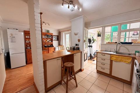 36 Druids Green, Cowbridge, CF71 7BP