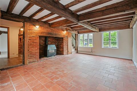 4 bedroom detached house to rent, Hamptworth, Salisbury, Wiltshire, SP5